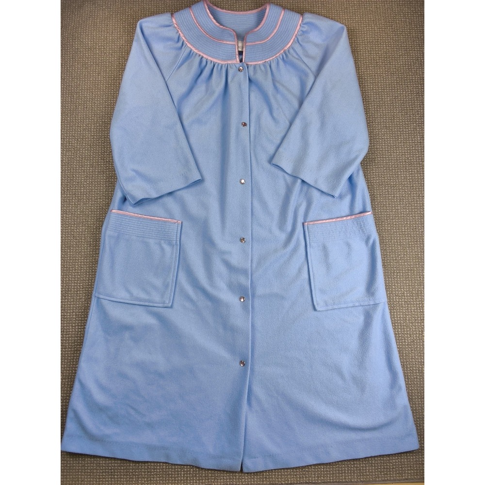 Vintage Vandemere Robe M Blue Snap Front Housecoat Pink Quilted Trim Grannycore